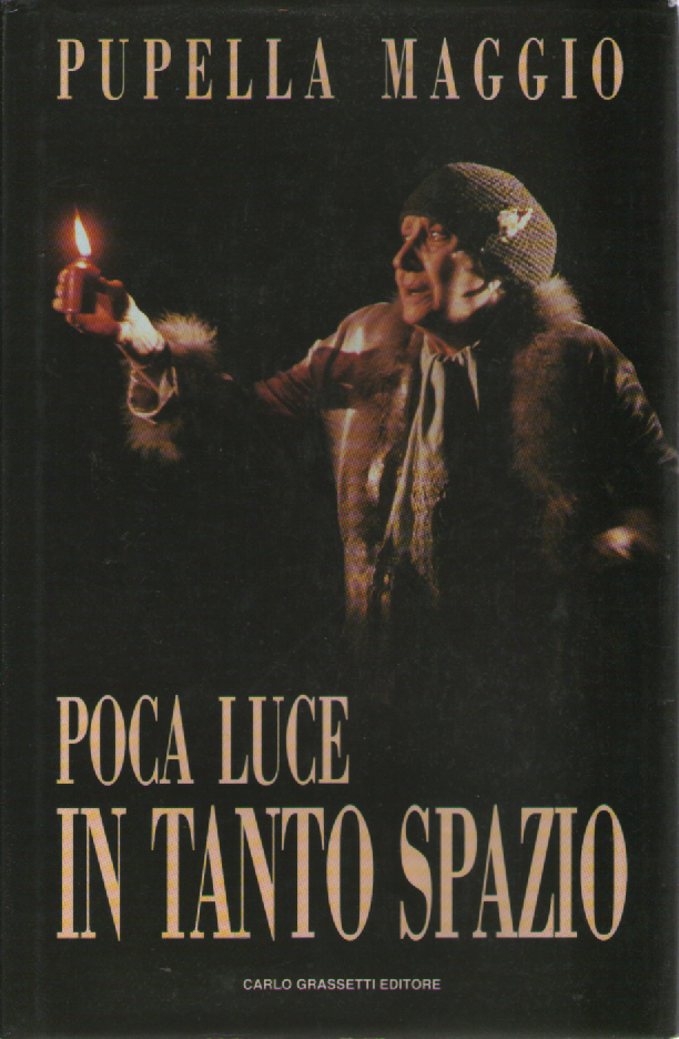 Poca luce in tanto spazio. | Immagine principale