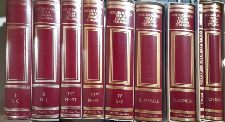 Treccani - il vocabolario della lingua italiana (8 volumi)