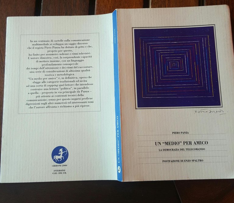 Un "Medio" per amico.La democrazia del telecomando