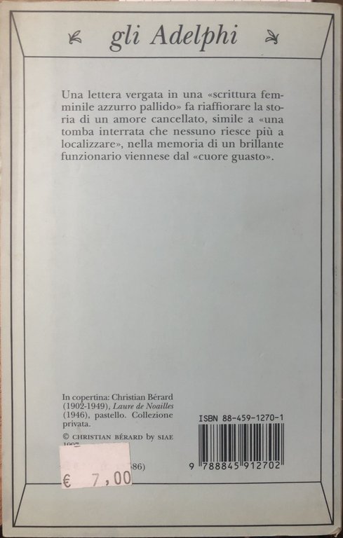 Una scrittura femminile azzurro pallido