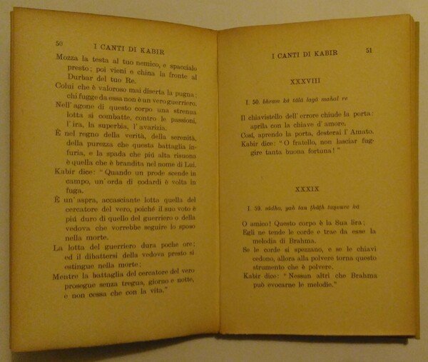 I cento canti. Traduzione di Clary Zannoni-Chauvet.