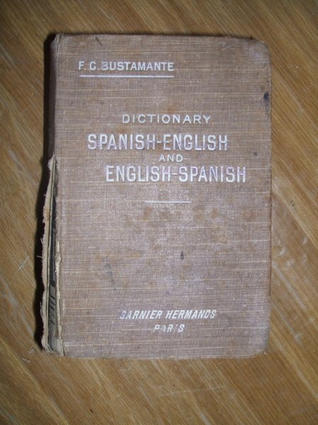 A new dictionary of the spanish and Garnier Brothersenglish languages