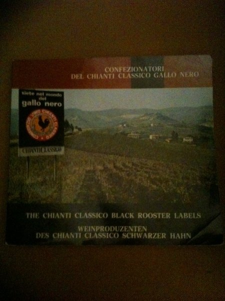 The Chianti classico balck rooster labels. Weinproduzenten des Chianti classico …