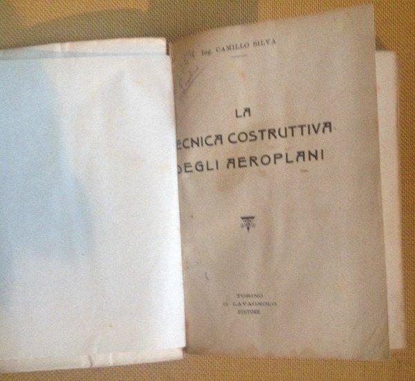 la tecnica costruttiva degli aeroplani.