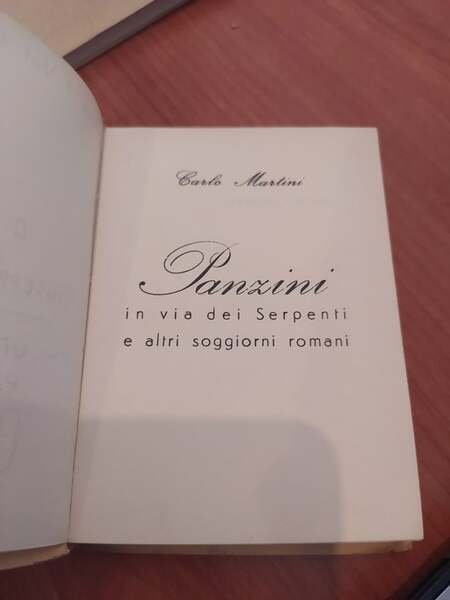 Notturni/ Panzini in via dei Serpenti e altri soggiorni romani