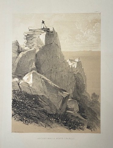 Ancient walls, Monte Circelllo | Immagine principale