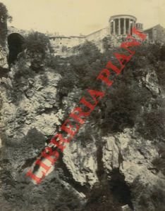Tivoli: Grotta di Nettuno, Tempio di Vesta (Roma).
