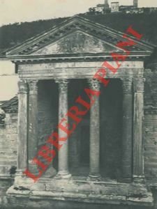 Tempietto sul Clitumno (Umbria).