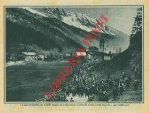 La sagra dei mutilati, per il XXIV maggio, tra le Alpi redente : il corteo dei gloriosi invalidi di guerra al cippo del Brennero.