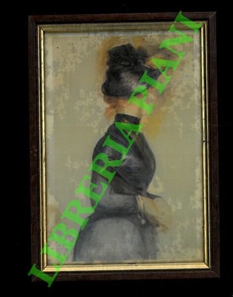 Signora mezza busto, di profilo.