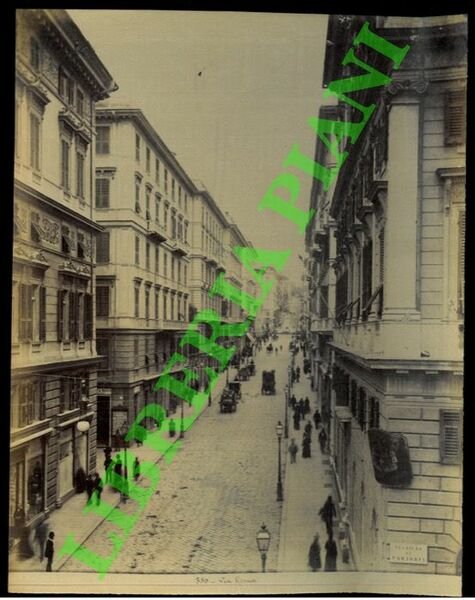 Genova. Sestiere di Portoria. via Roma.