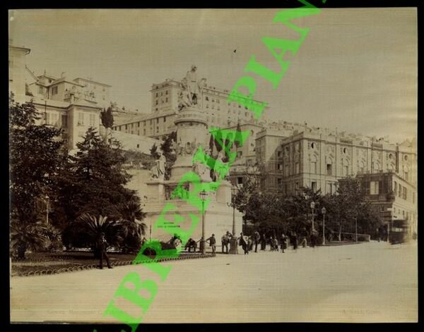 Genova. Monumento C. Colombo.