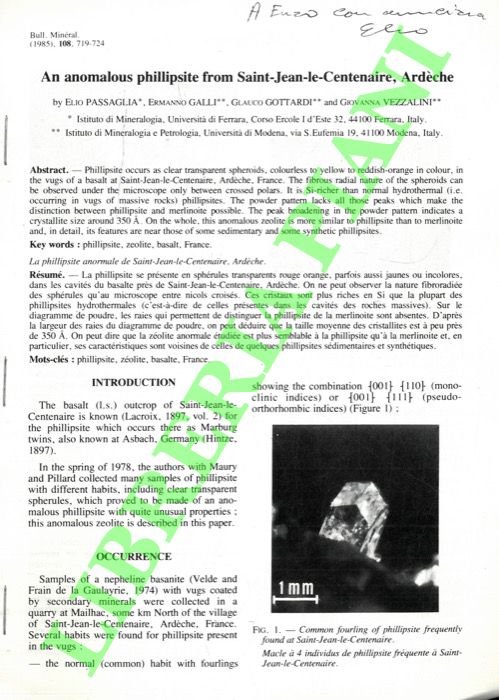 An anomalous phillipsite from Saint-Jean-le-Centenaire, Ardèche.