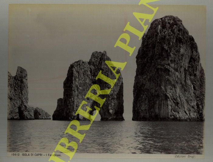 Capri. I Faraglioni.