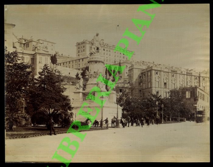 Genova. Monumento C. Colombo.