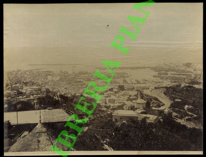 Genova. Panorama dal Ristorante Righi al Castellaccio.