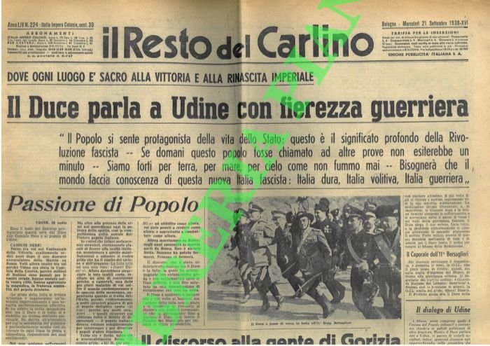 Il Duce parla a Udine con fierezza guerriera.