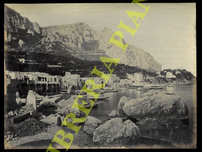 Isola di Capri. Marina grande.