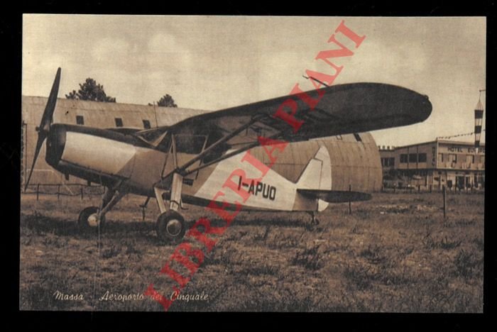 Massa. Aeroporto del Cinquale.