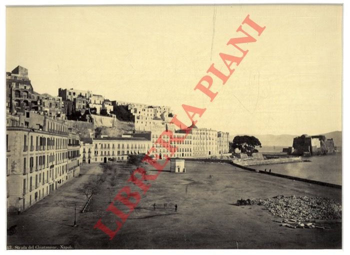 Napoli. Strada del Chiatamone.
