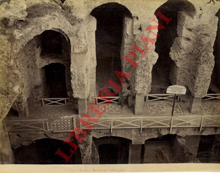 Roma. Ponte di Caligola.