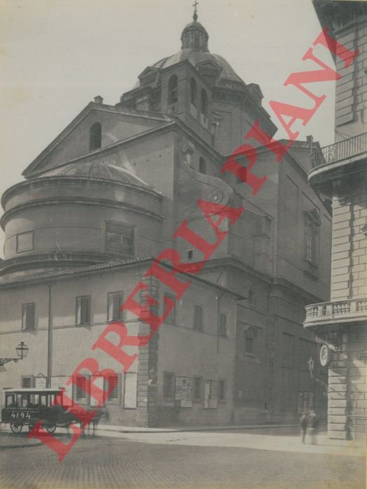 Roma. S. ignazio, con tram a cavalli.