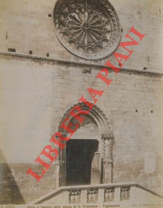 Sulmona. Porta e finestra della chiesa di S. Francesco - …