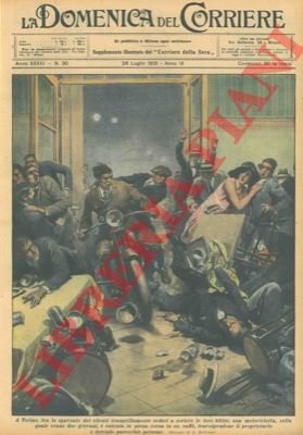 Una motocicletta entra in piena corsa in un caffè travolgendo …