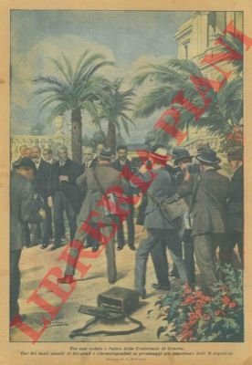 Uno dei tanti assalti dei fotografi per carpire immagini delle …