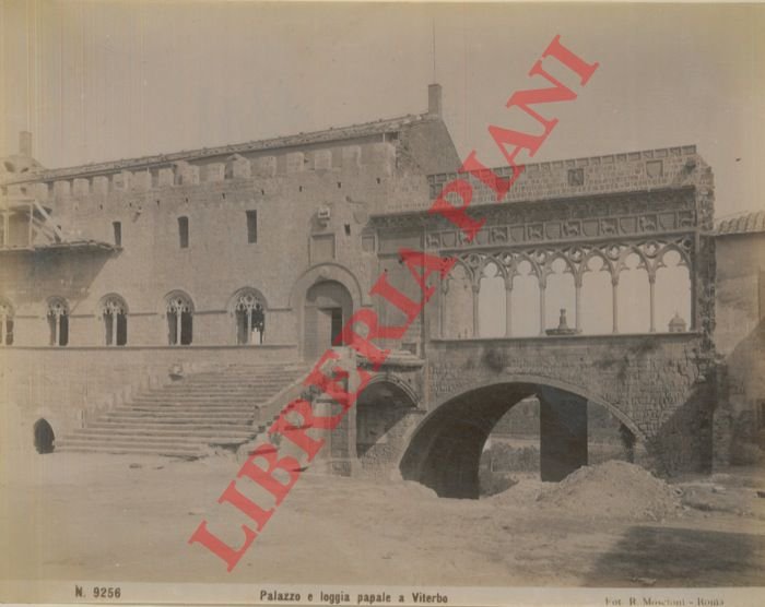 Viterbo. Palazzo e Loggia papale.