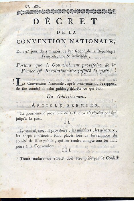 1). DECRET (.) portant que le Gouvernement provisoire de la …