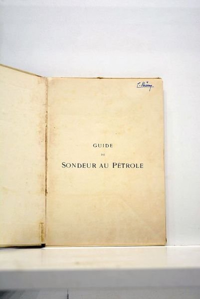 Guide du sondeur au pétrole. Traité théorique et pratique des …