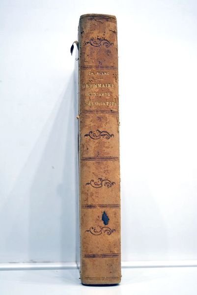 Grammaire des arts décoratifs. Décoration intérieure de la maison. Nouvelle …