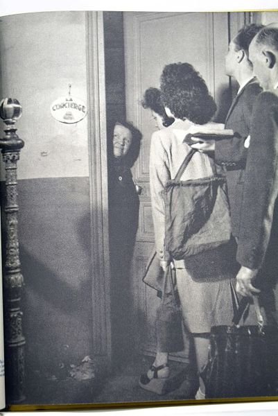 Un an. Texte de A.-G. Leroux. Photographies de Roger Schall, …