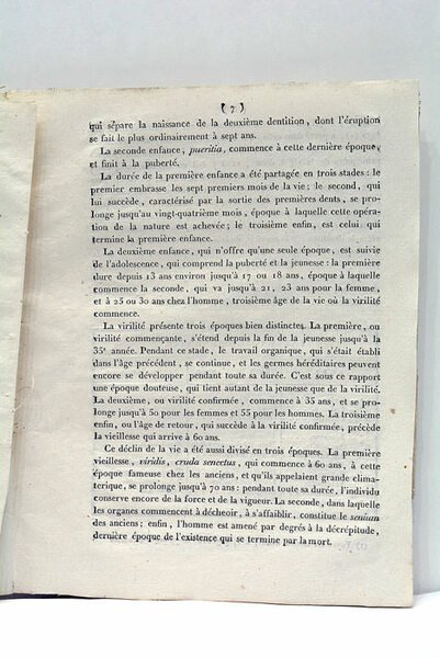 Essai médico-philosophique sur les âges.