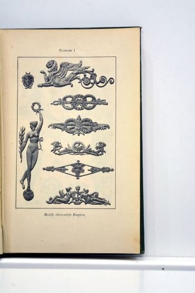 L'art de reconnaître les styles. Le style empire. Ouvrage orné …