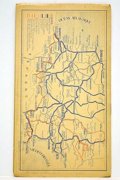 PYRENEES (Les) et leurs voies d'accès.