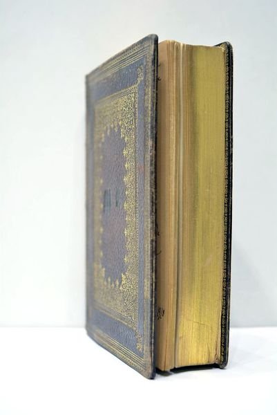 MISSEL des Evangélistes, Paroissien romain contenant les Offices de tous …