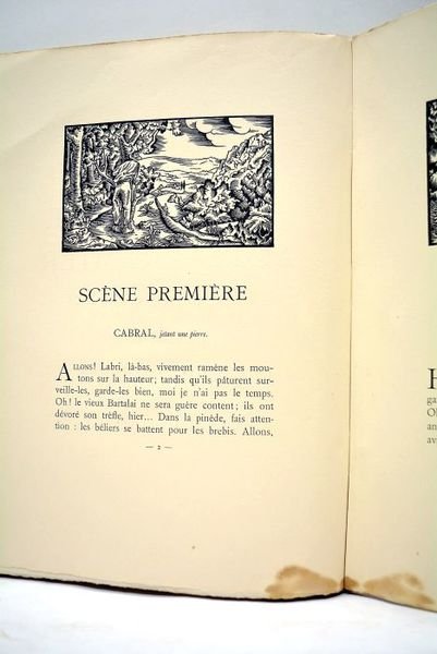 Lou Pastre. Dramo en cinq ate. Ilustracioun de J. Angladon.