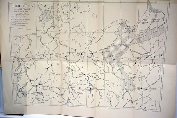 Les nouvelles frontières d'Allemagne et la Nouvelle carte d'Europe. Avec …
