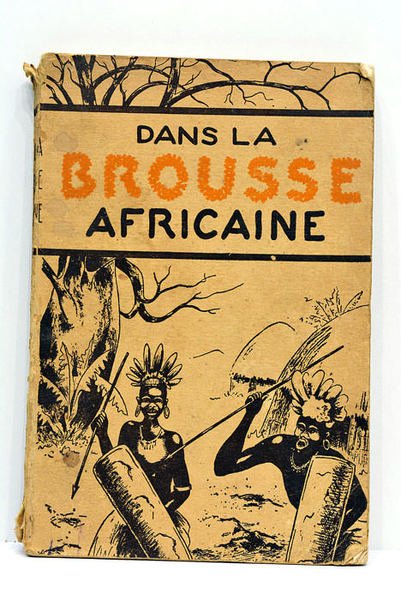 Dans la Brousse africaine. Le Dr. E.G.Marcus en face de …