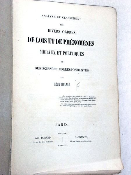 Analyse et Classement des divers ordres de Lois et de …