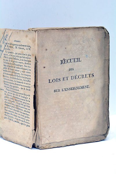 RECUEIL des Lois et Décrets sur l'Enseignement, rendus jusqu'au 15 …