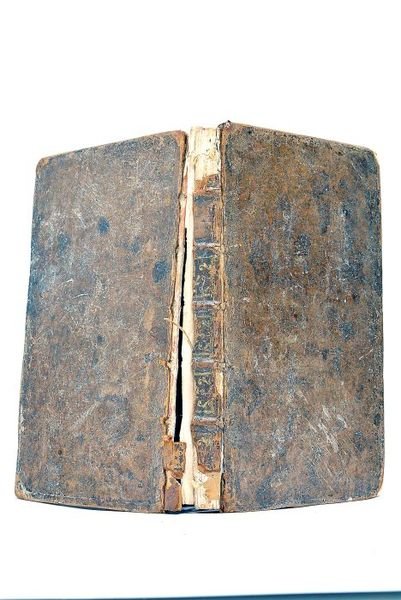 MATERIALISME (Le) confondu.