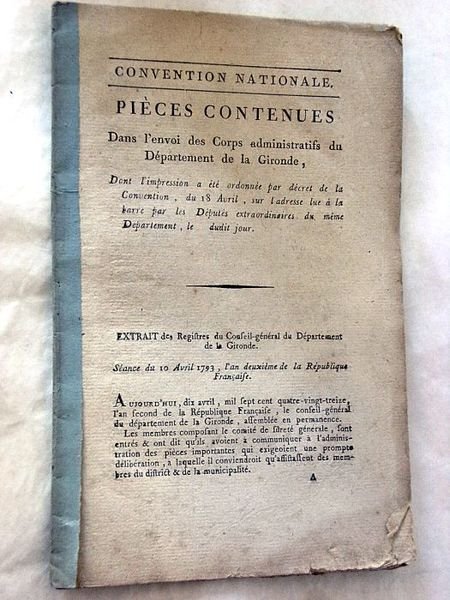 PIÈCES CONTENUES dans l'envoi des Corps administratifs du Département de …