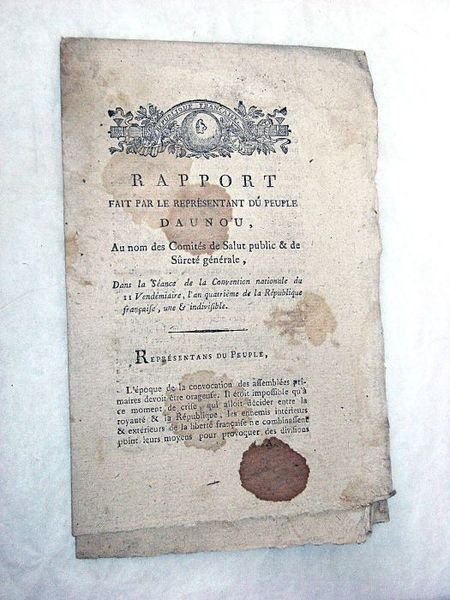 Rapport au nom des Comités de Salut public et de …