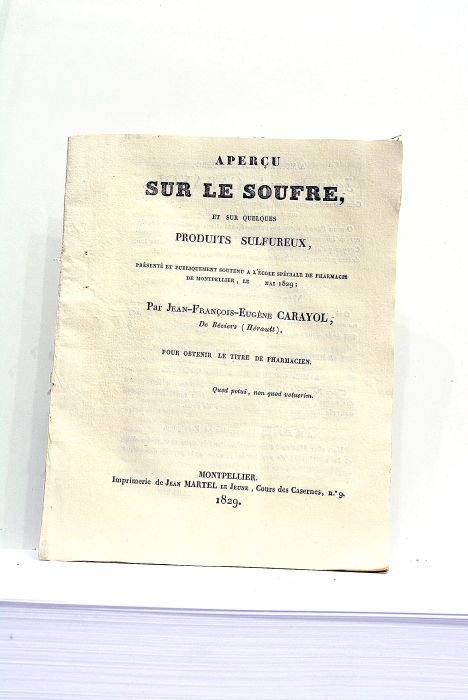 Aperçu sur le Soufre, et sur quelques produits sulfureux, présenté …