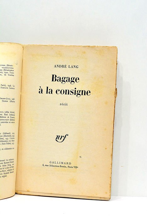 Bagage à la consigne.