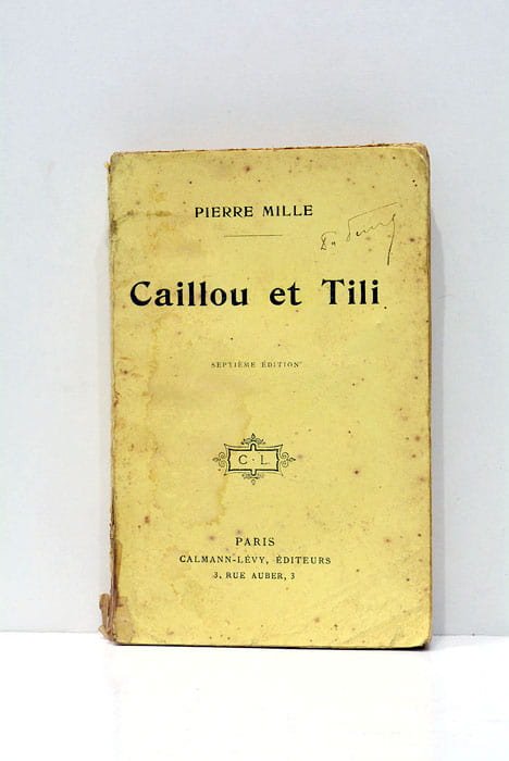 Caillou et Tili.