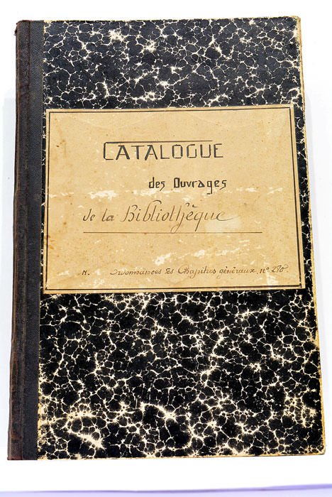CATALOGUE des ouvrages de la bibliothèque. N. Ordonnances des Chapitres … | Immagine Gallery 1